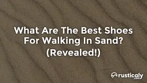 what are the best shoes for walking in sand