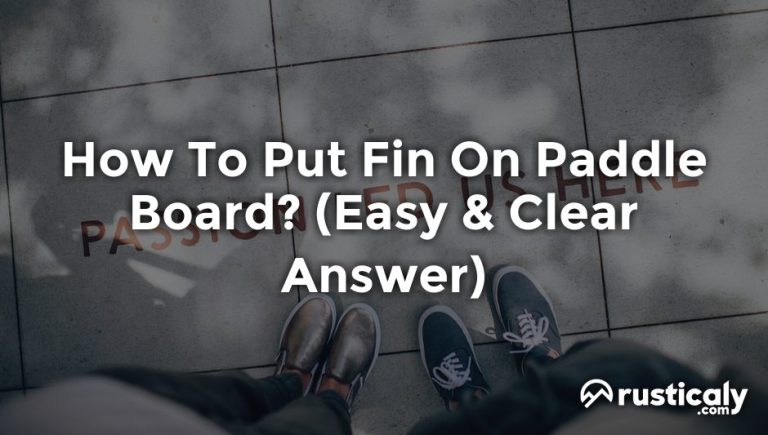 how to put fin on paddle board