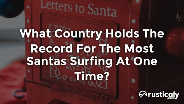 what country holds the record for the most santas surfing at one time