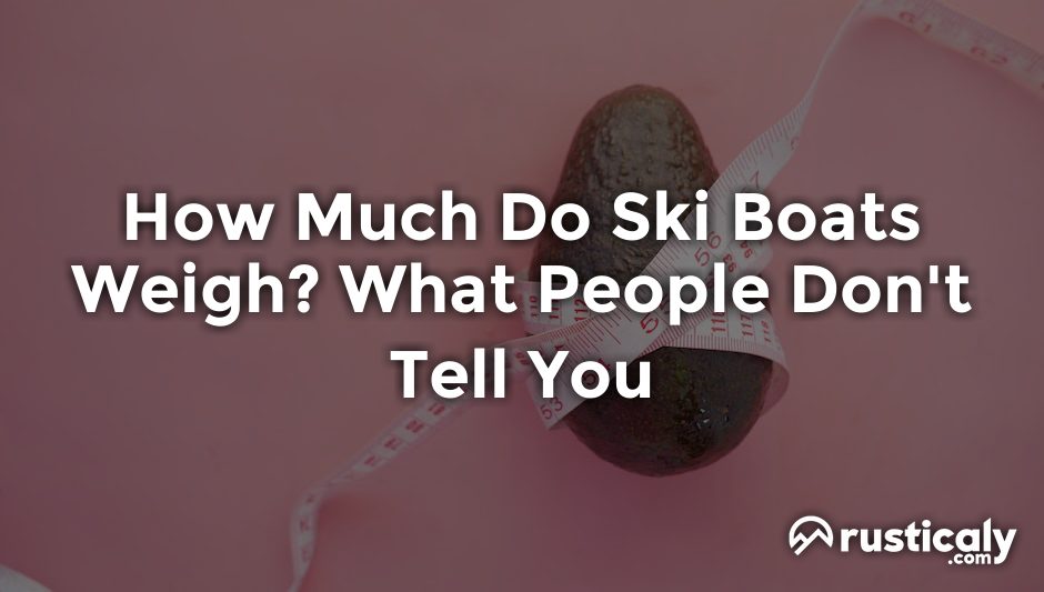 how much do ski boats weigh